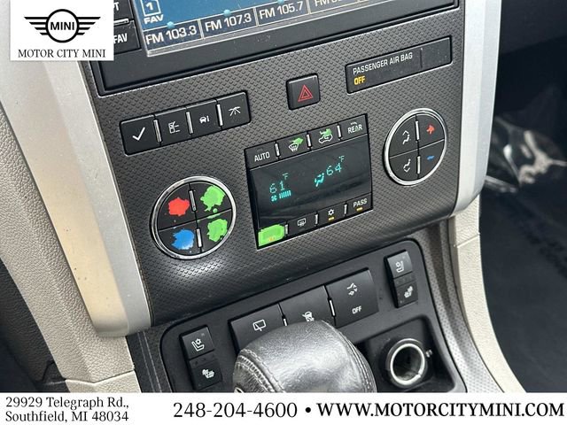 Used 2010 Chevrolet Traverse LTZ AWD/4WD image 34