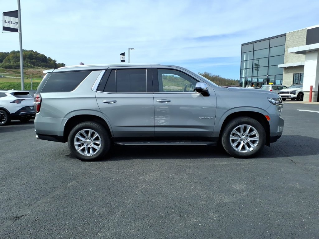 Used 2023 Chevrolet Tahoe Premier AWD/4WD image 7