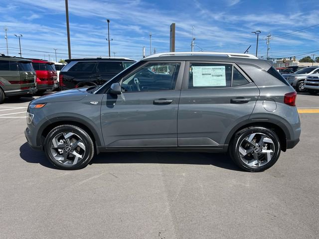 New 2026 Hyundai Venue SEL image 2