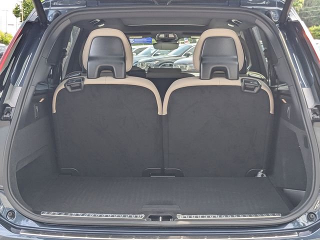 New 2026 Volvo XC90 B6 Plus w/ Protection Package Premier image 13
