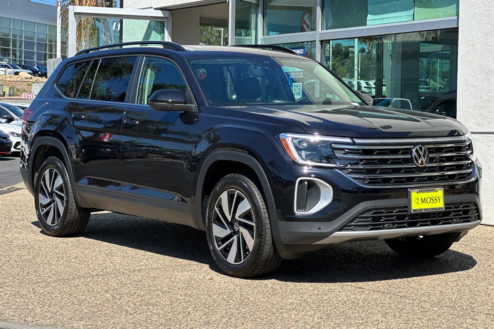 New 2026 Volkswagen Atlas SE image 2