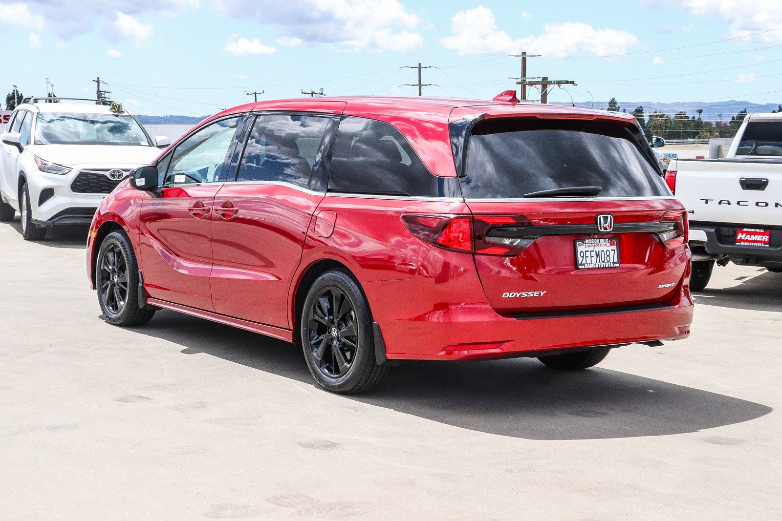 Used 2023 Honda Odyssey Sport image 5