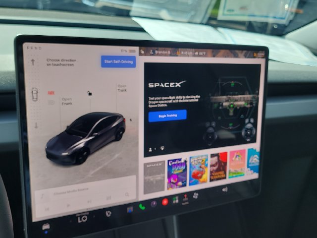 Used 2026 Tesla Model Y Long Range AWD/4WD image 24