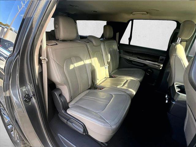 Used 2020 Ford Expedition Max Limited image 28