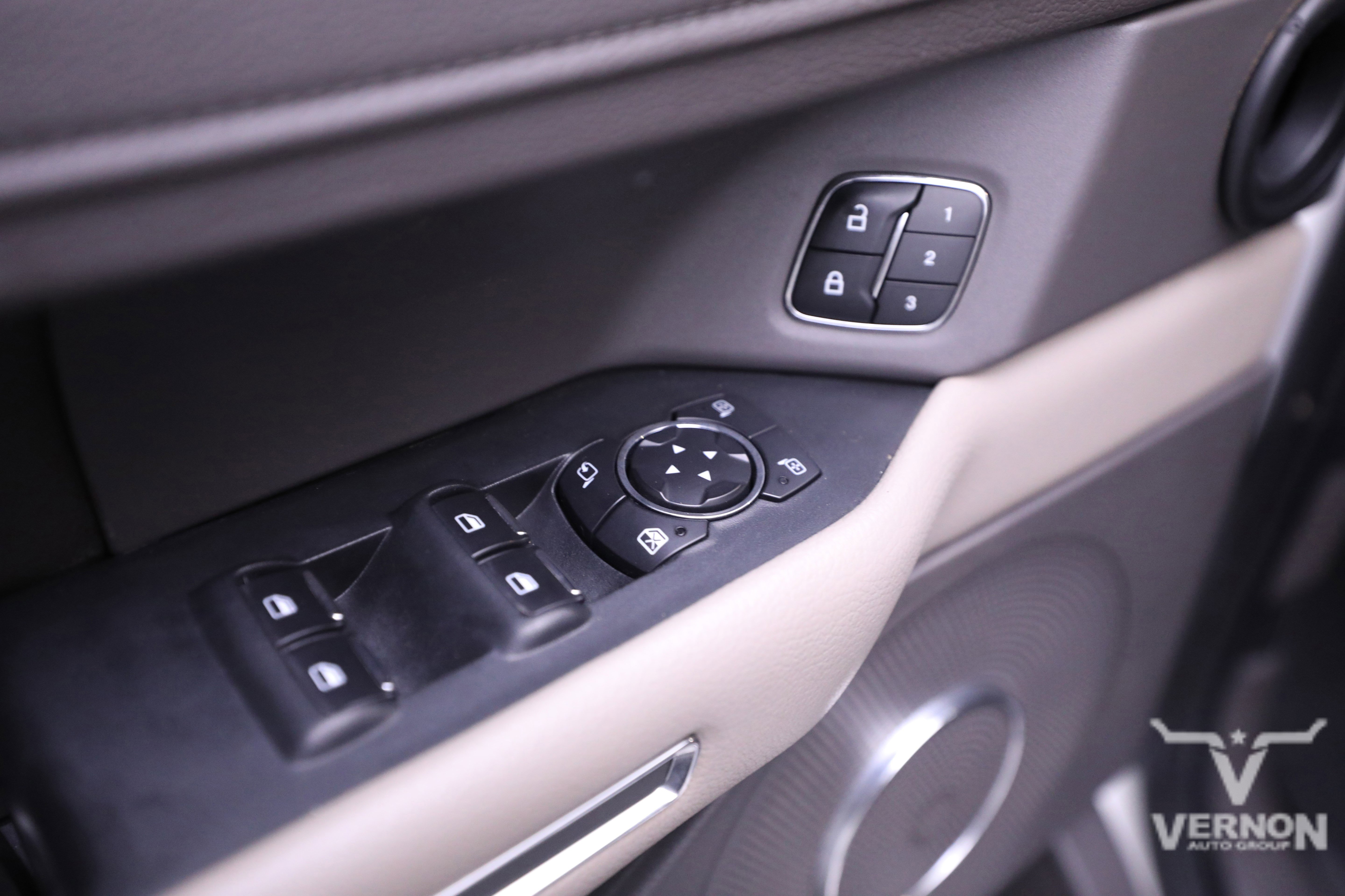 Used 2020 Ford Expedition XLT w/ Equipment Group 202A image 17