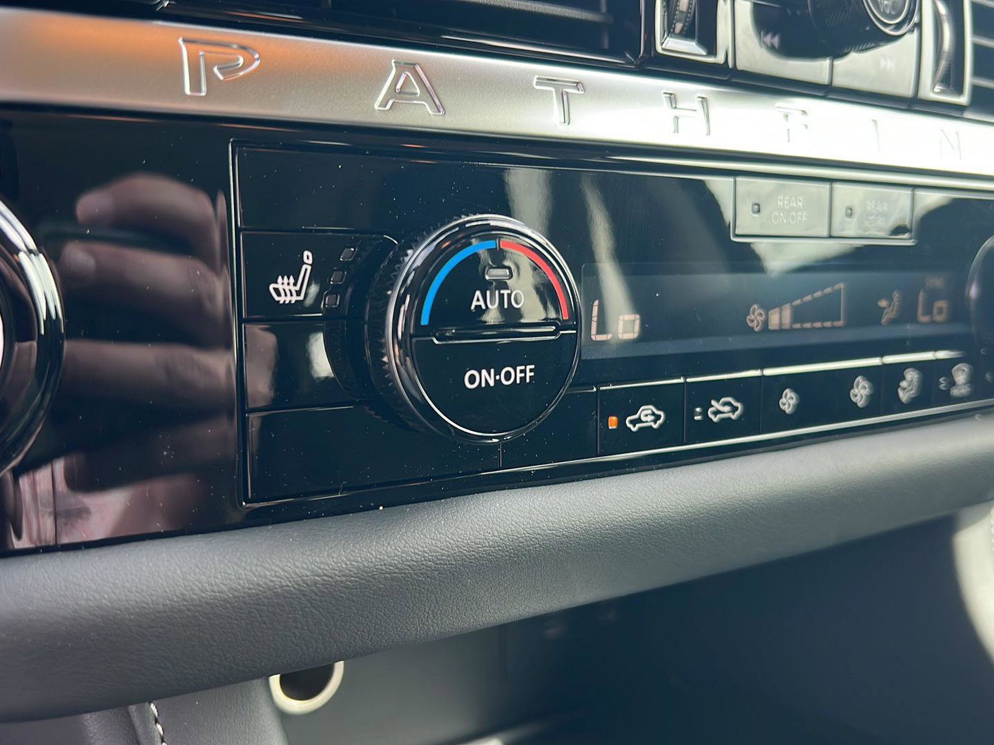 New 2026 Nissan Pathfinder SV image 29