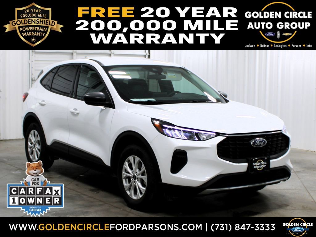 Used 2025 Ford Escape Active AWD/4WD image 1