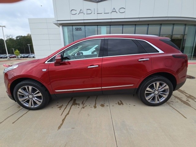 New 2025 Cadillac XT5 Premium Luxury w/ Technology Package image 2