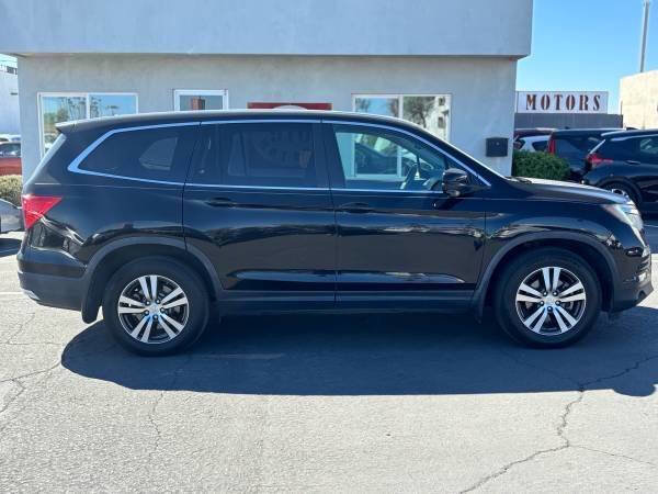 Used 2017 Honda Pilot EX-L image 2