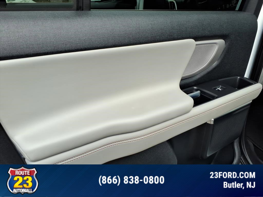 Certified 2025 Ford Expedition Max Active image 25