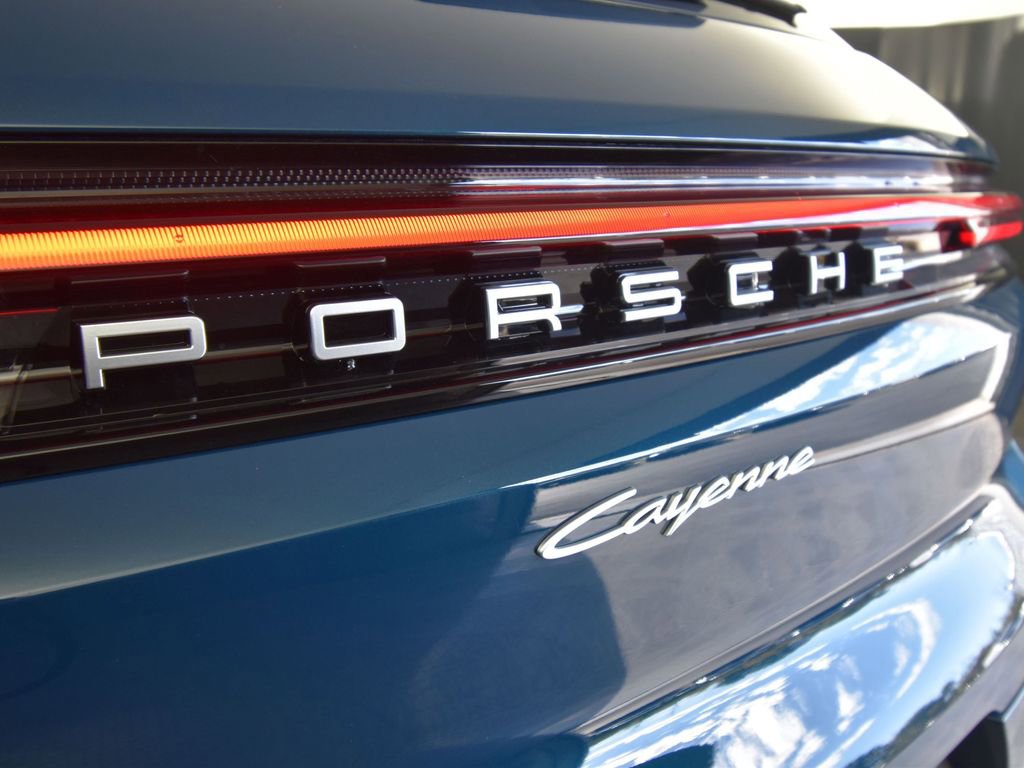 New 2026 Porsche Cayenne image 40