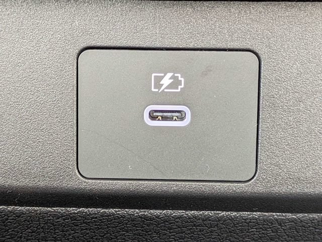 New 2026 Nissan Sentra SR w/ SR Premium Package FWD image 20