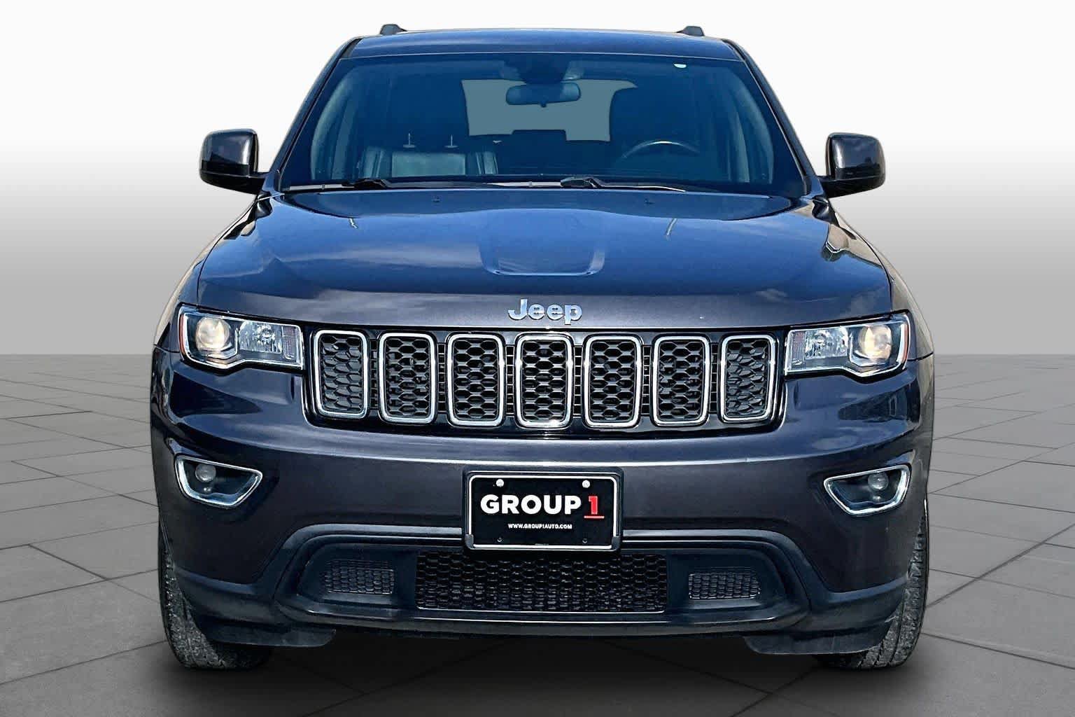 Used 2020 Jeep Grand Cherokee Laredo RWD image 6