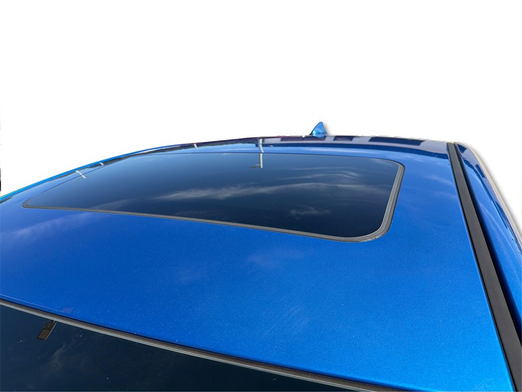 Used 2017 Hyundai Elantra Limited w/ Limited Tech Package 08 image 13