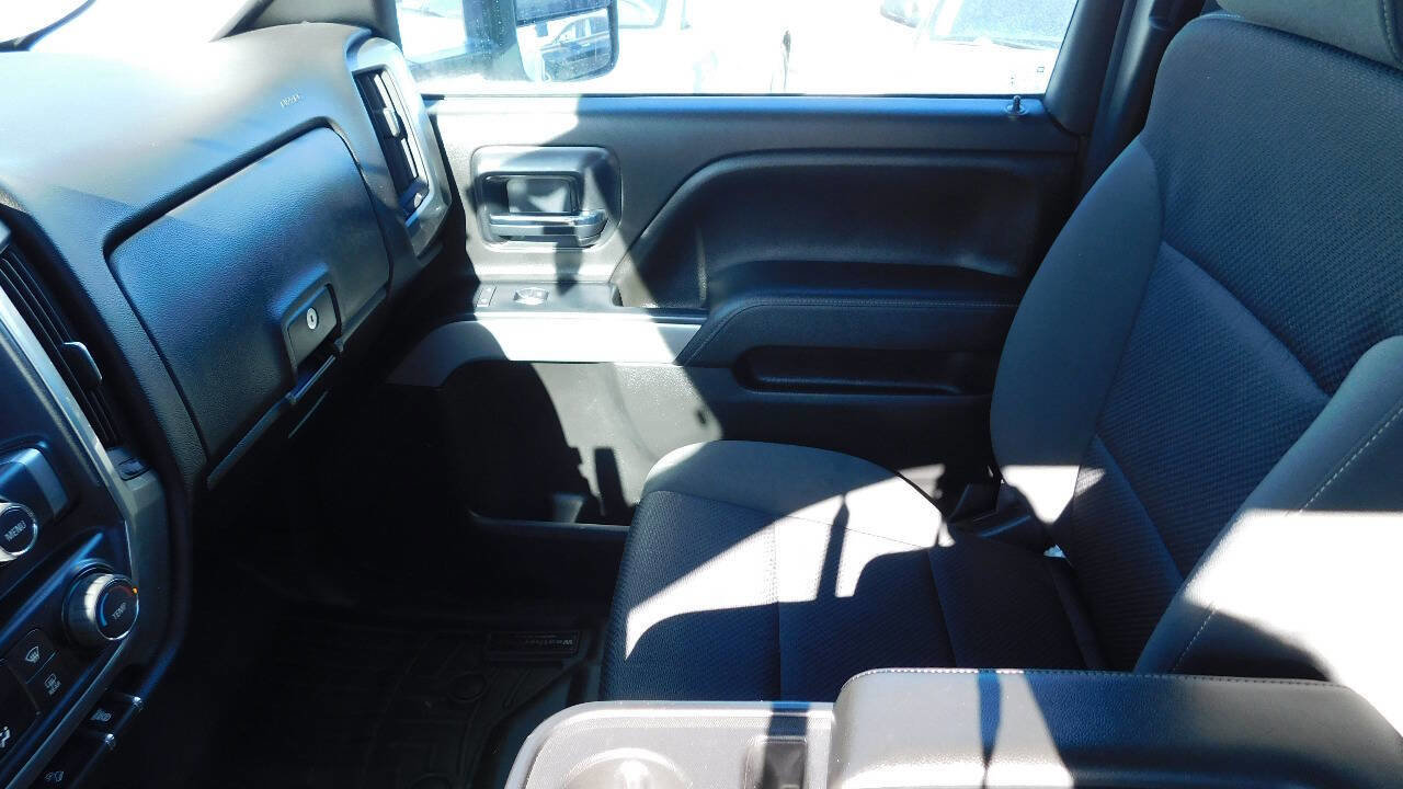 Used 2015 Chevrolet Silverado 3500 LT w/ LT Convenience Package image 47