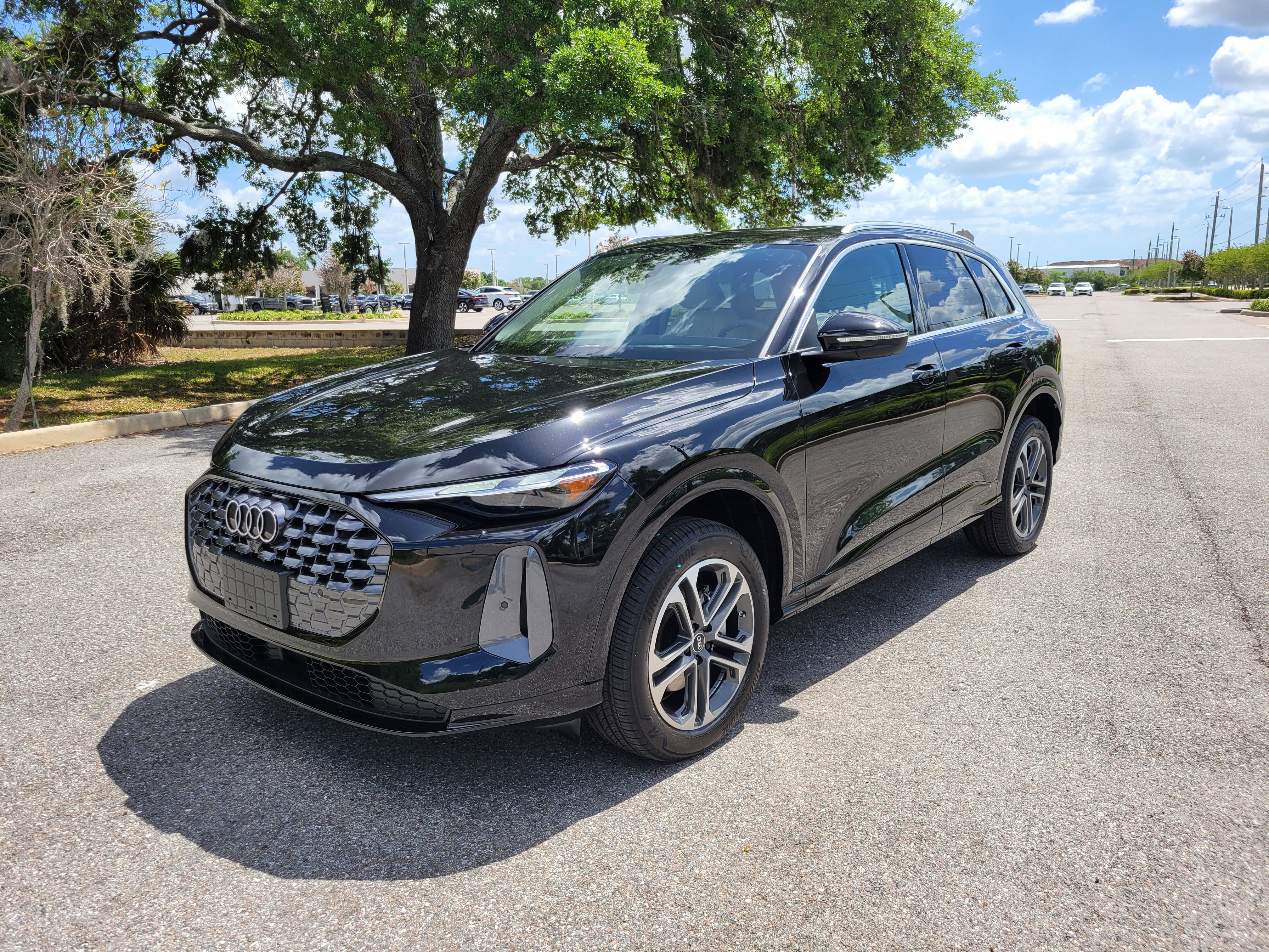 New 2026 Audi Q5 Premium image 8