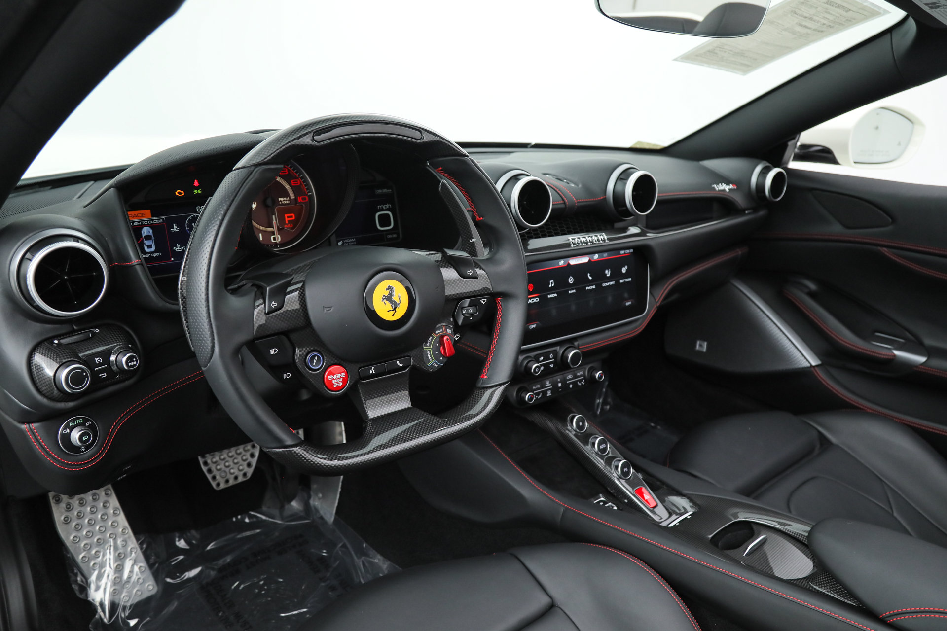 Certified 2023 Ferrari Portofino M RWD image 2