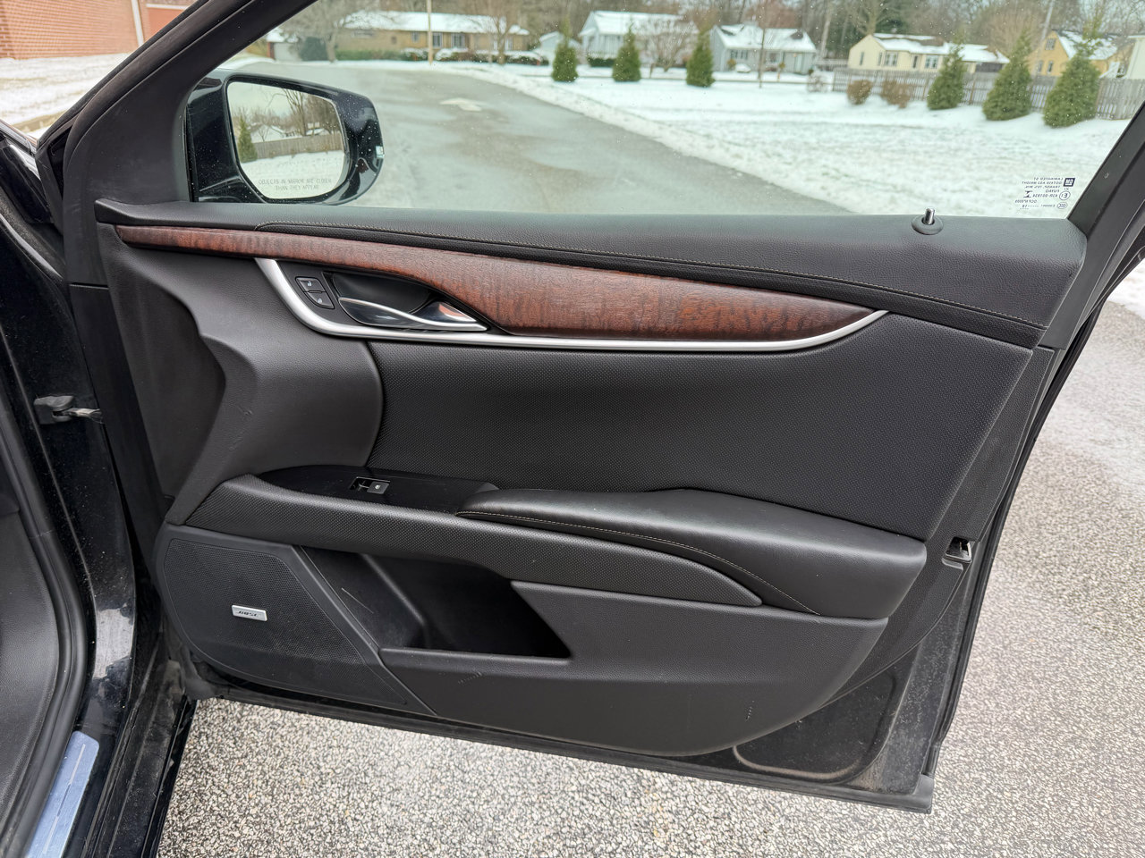 Used 2018 Cadillac XTS Luxury image 28