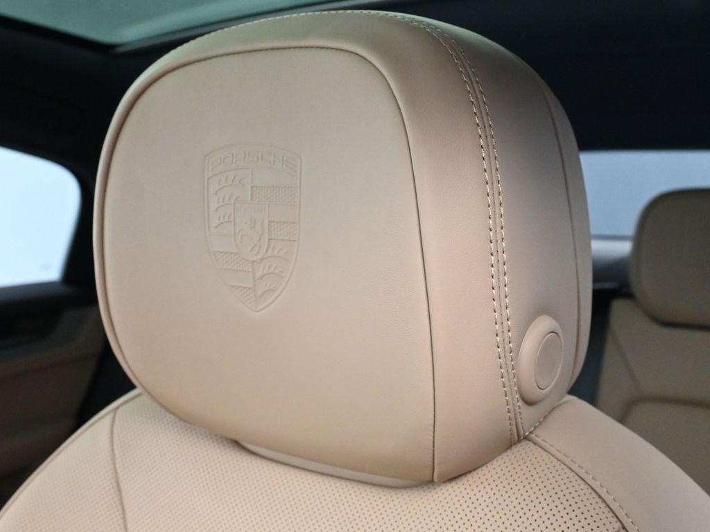 New 2026 Porsche Cayenne E-Hybrid Coupe image 20