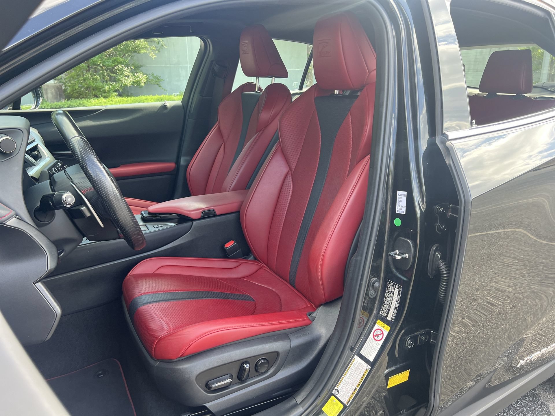 Used 2019 Lexus UX 250h F Sport w/ F Sport Premium Package AWD/4WD image 16