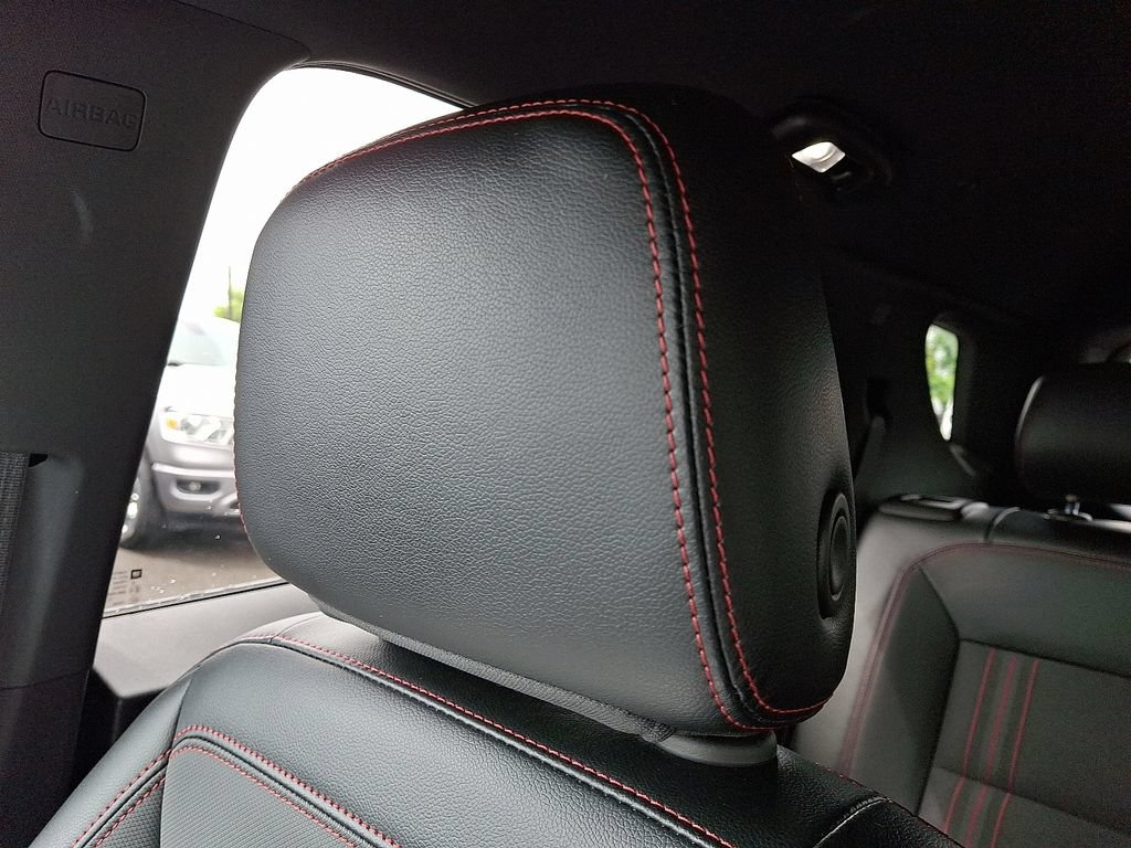 Used 2022 Chevrolet Equinox RS FWD image 18