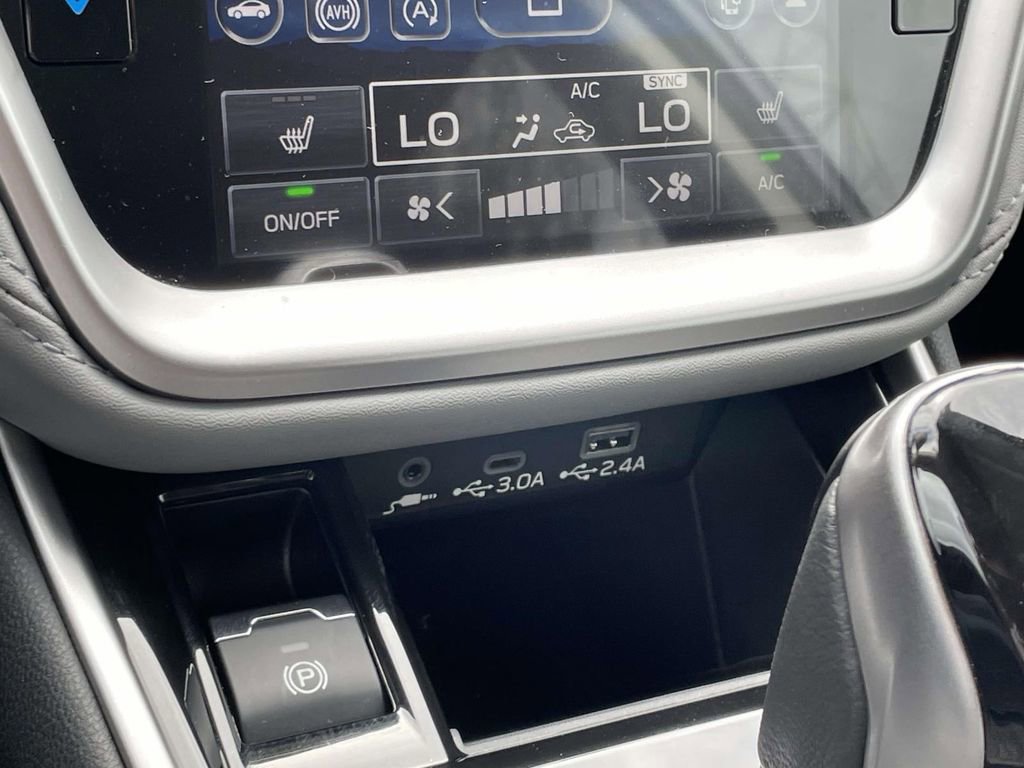 Used 2025 Subaru Outback Premium w/ Popular Package #1 image 25