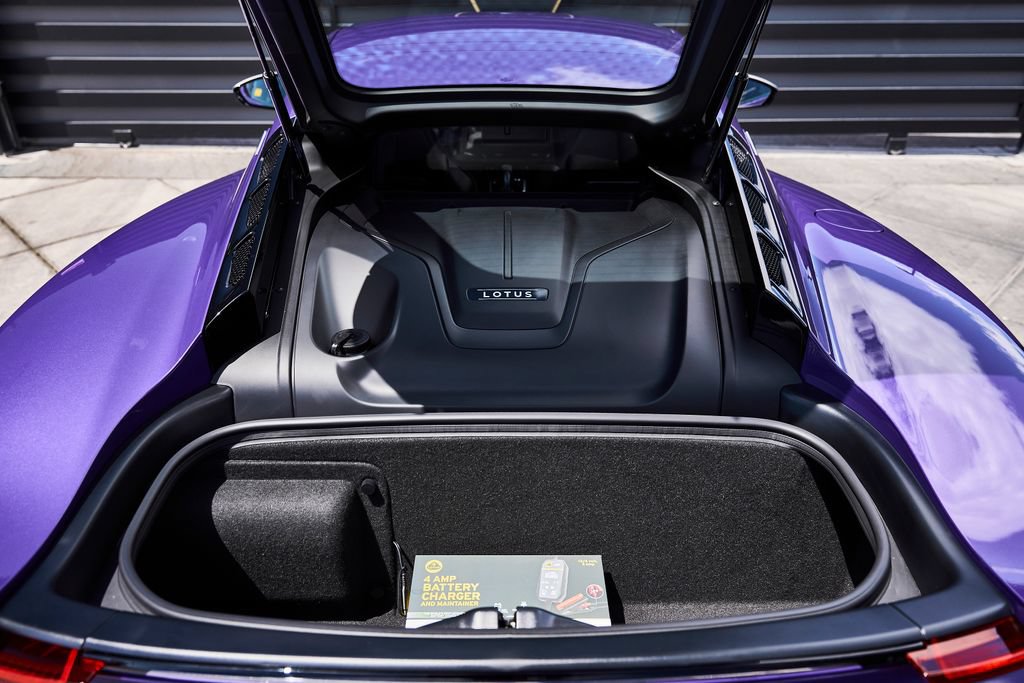 Used 2026 Lotus Emira SE RWD image 17