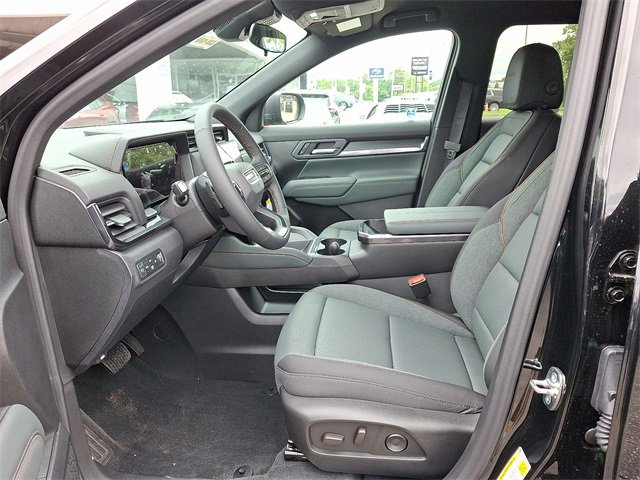 New 2026 GMC Terrain AT4 w/ Convenience Package III image 9