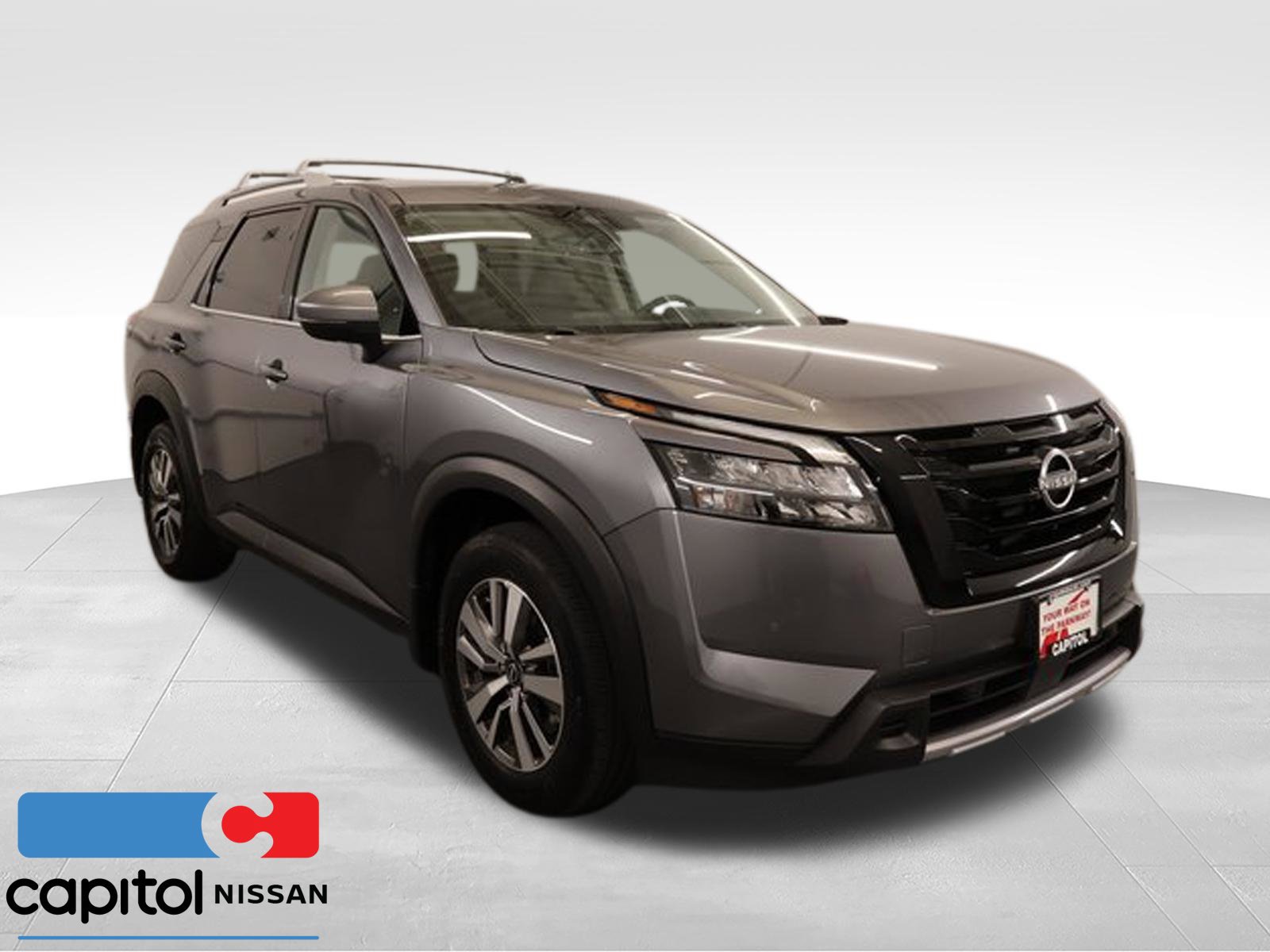 Certified 2025 Nissan Pathfinder SL w/ Black Appearance Package AWD/4WD 360° Tour