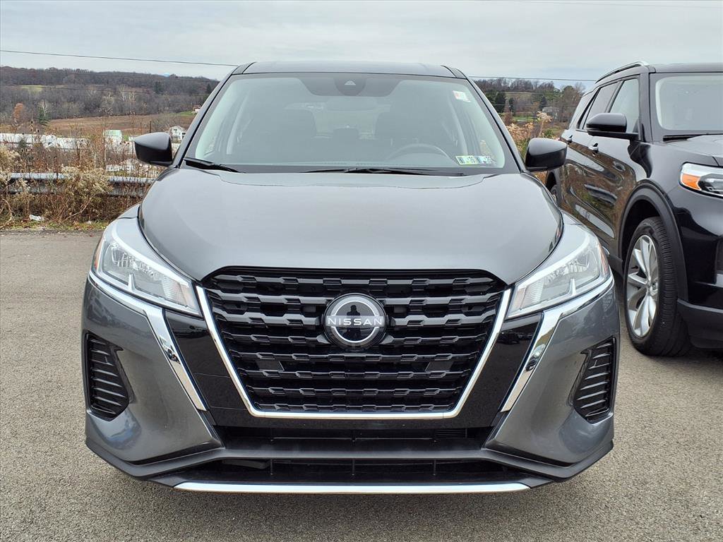 Used 2024 Nissan Kicks S image 6
