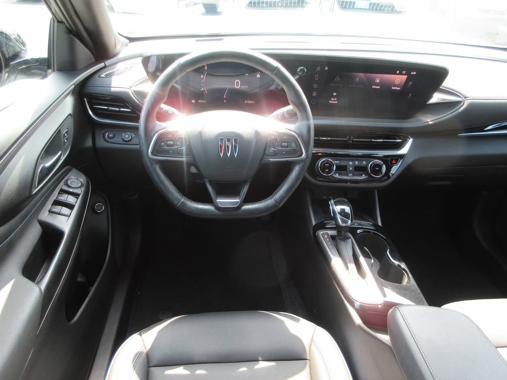 Certified 2024 Buick Envista Sport Touring w/ Convenience I Package FWD image 15