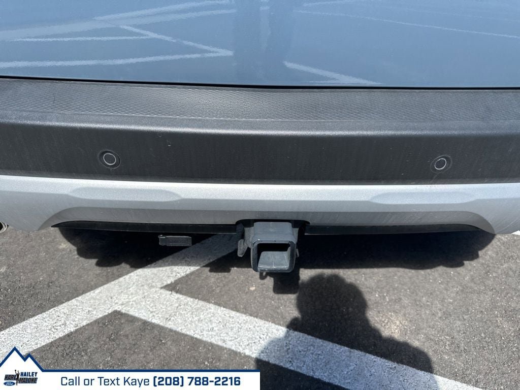 New 2024 Ford Escape SE w/ PHEV Premium Package FWD image 7