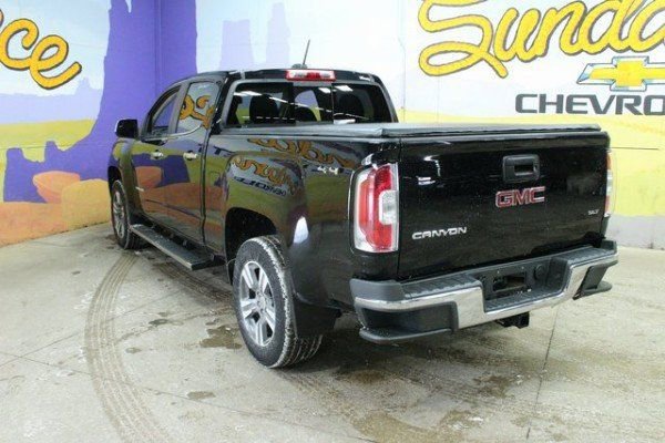 Used 2015 GMC Canyon SLT image 5