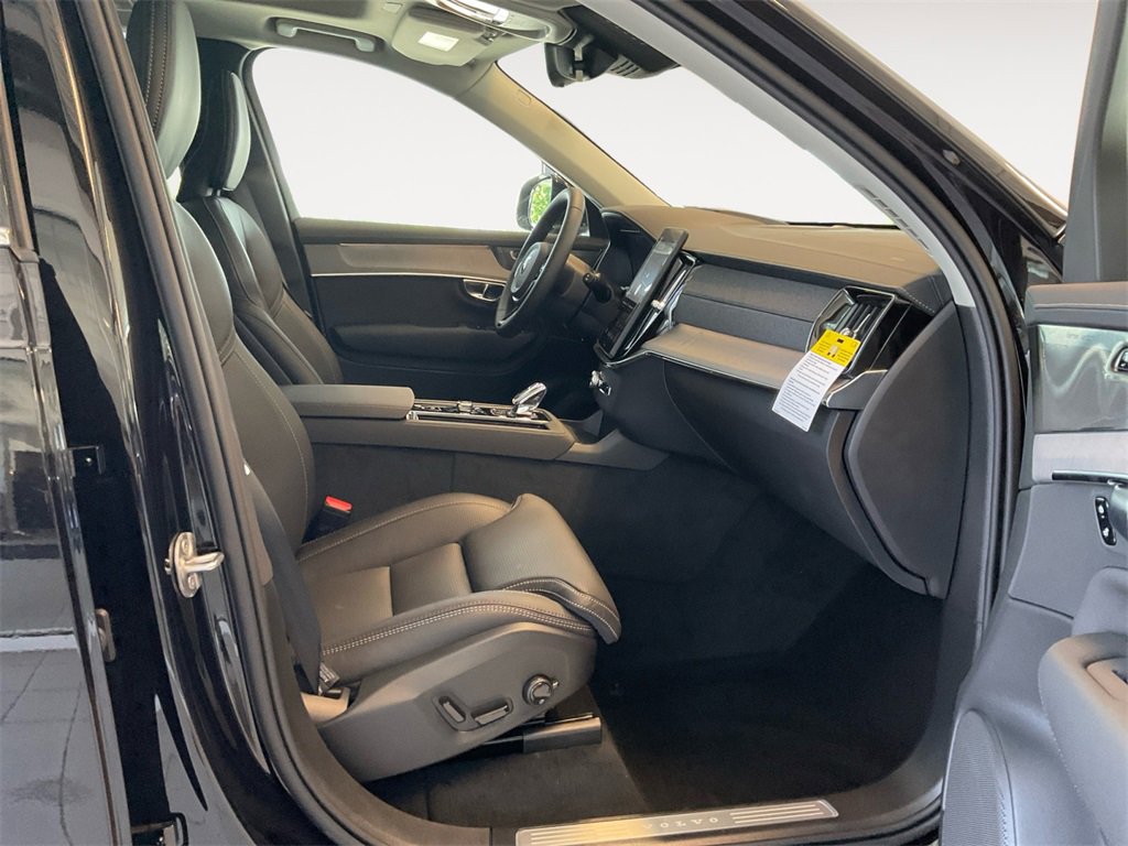 New 2026 Volvo XC90 B6 Ultra image 15
