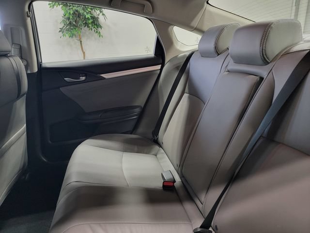 Used 2016 Honda Civic Touring image 14