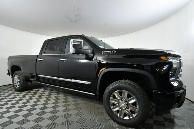 New 2026 Chevrolet Silverado 3500 High Country image 9