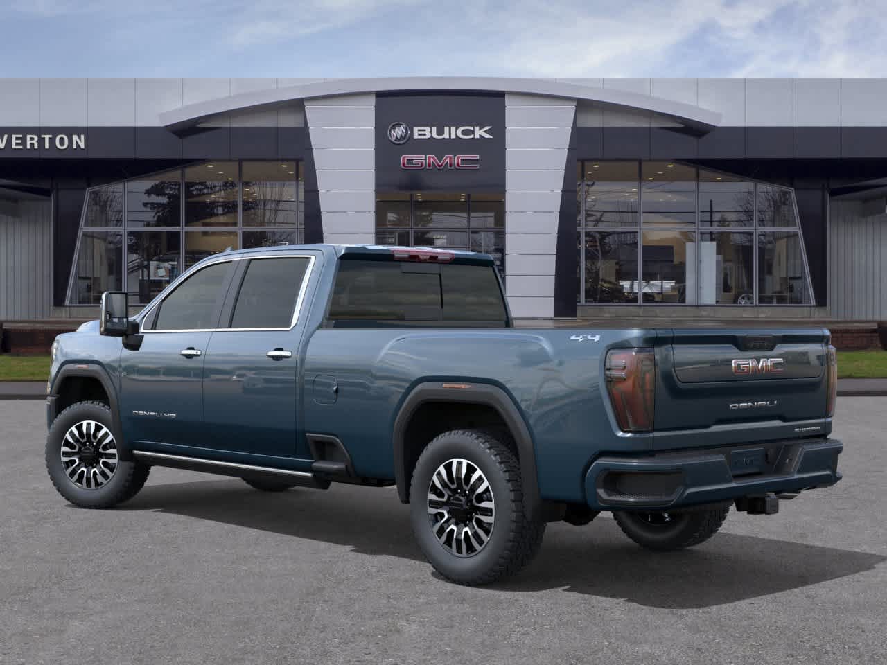 New 2026 GMC Sierra 3500 Denali Ultimate AWD/4WD image 3