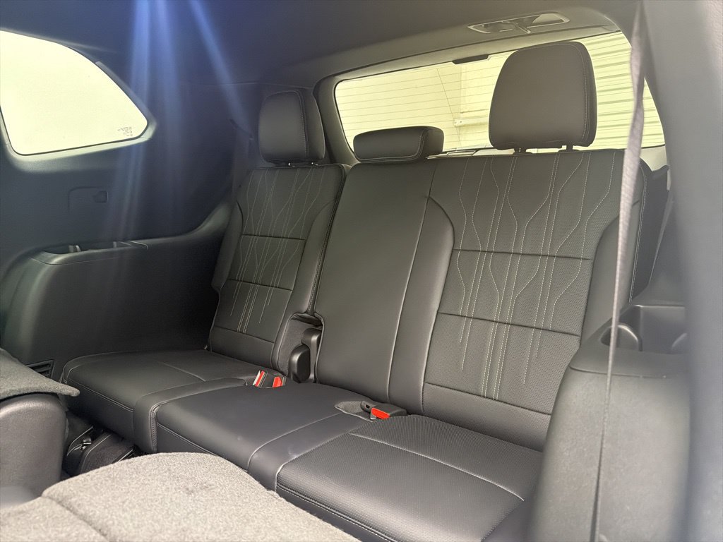 New 2026 Buick Enclave Avenir w/ Super Cruise Package FWD image 5