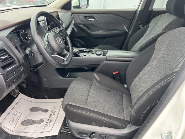 Used 2023 Nissan Rogue SV image 21