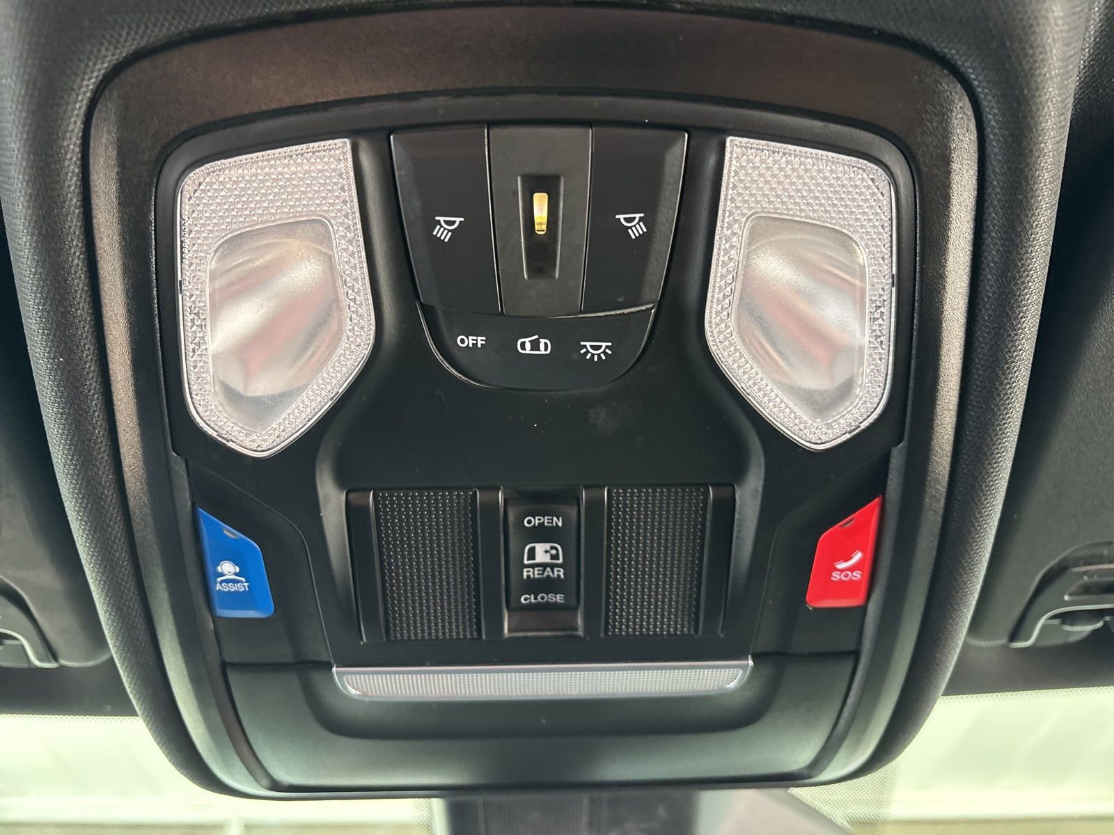 Used 2025 RAM 1500 Tradesman w/ Night Edition image 17