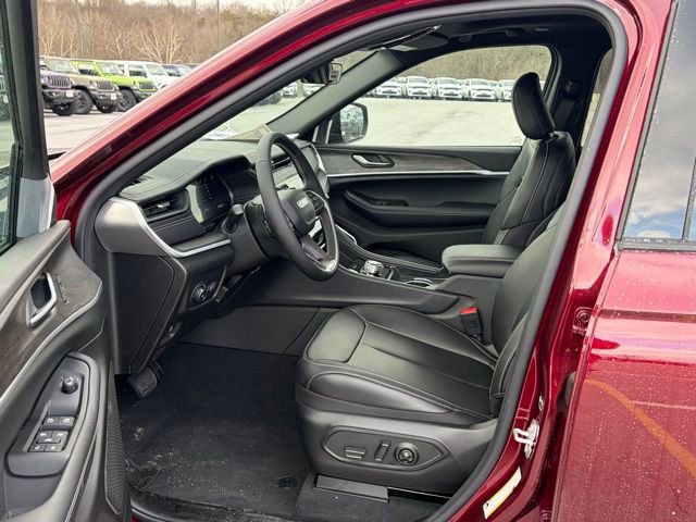 New 2026 Jeep Grand Cherokee Limited AWD/4WD image 16