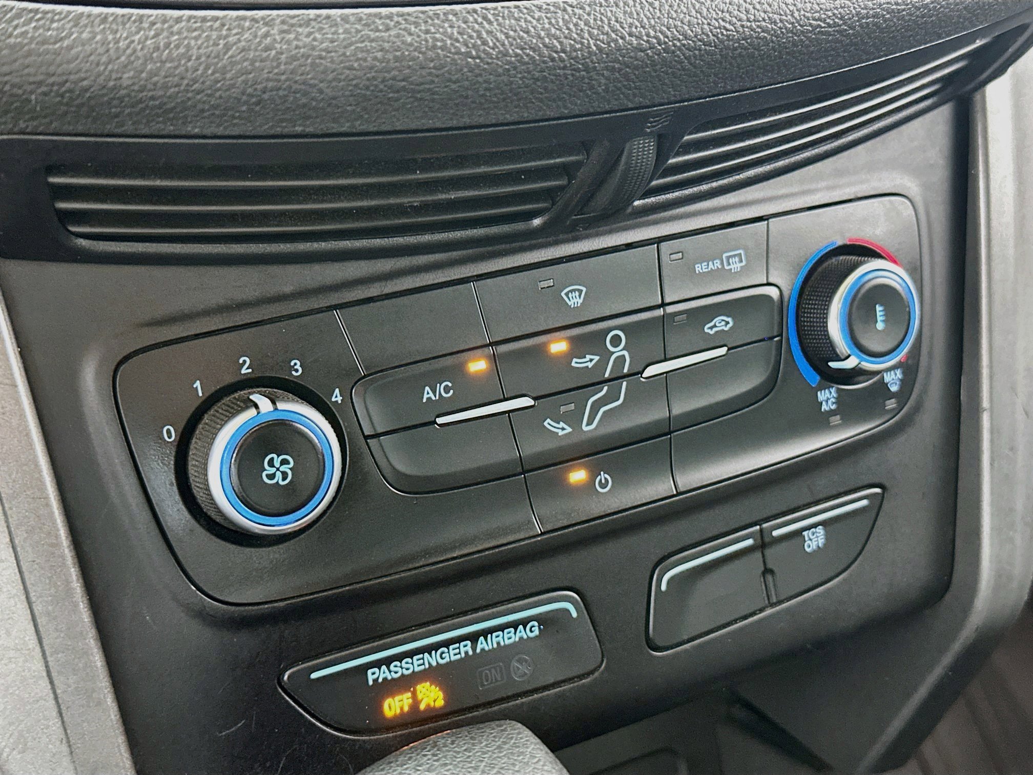 Used 2018 Ford Escape S FWD image 15
