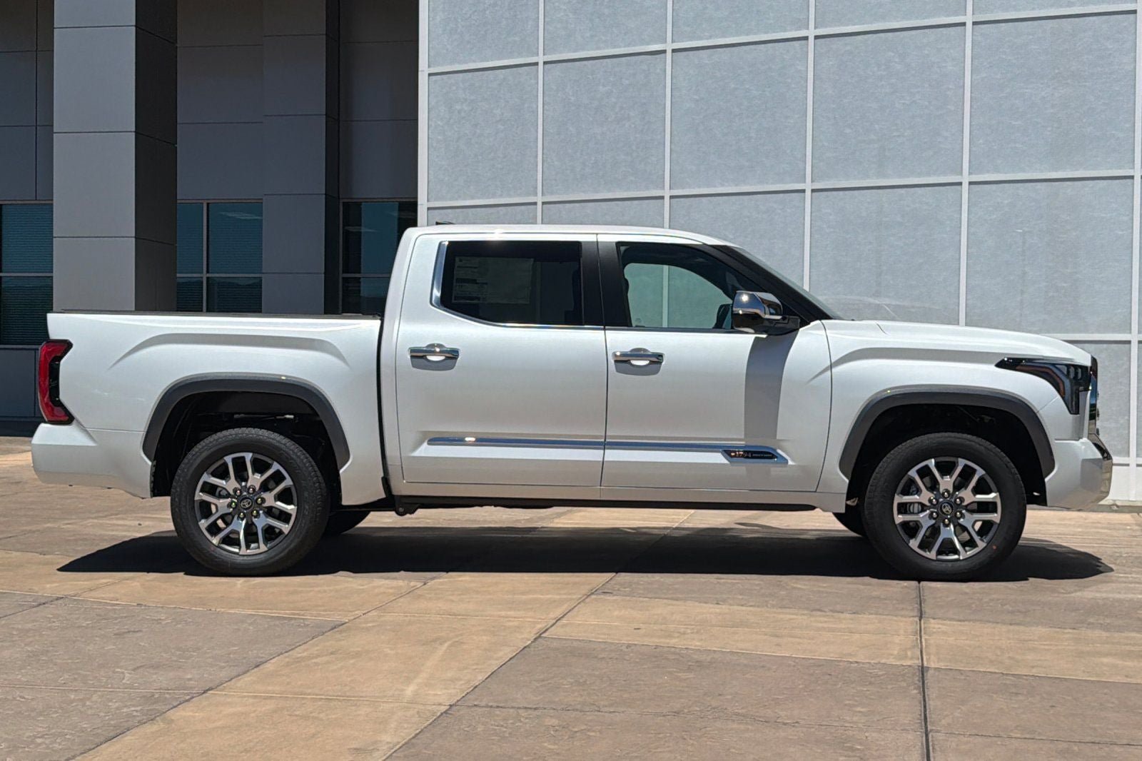 New 2026 Toyota Tundra 1794 Edition AWD/4WD video 3