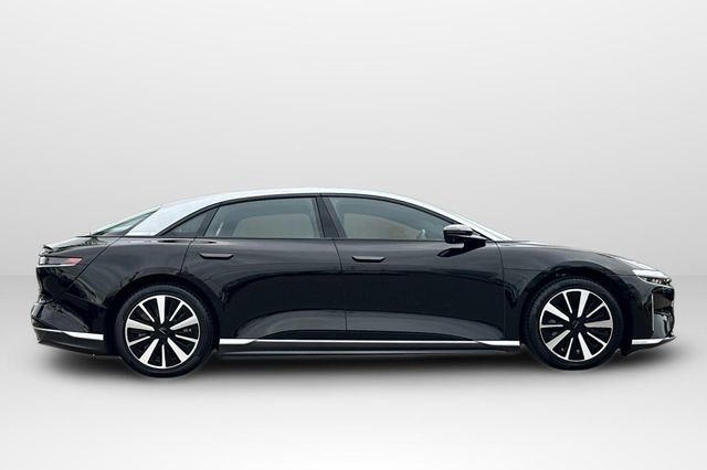 Used 2024 Lucid Air Touring image 4
