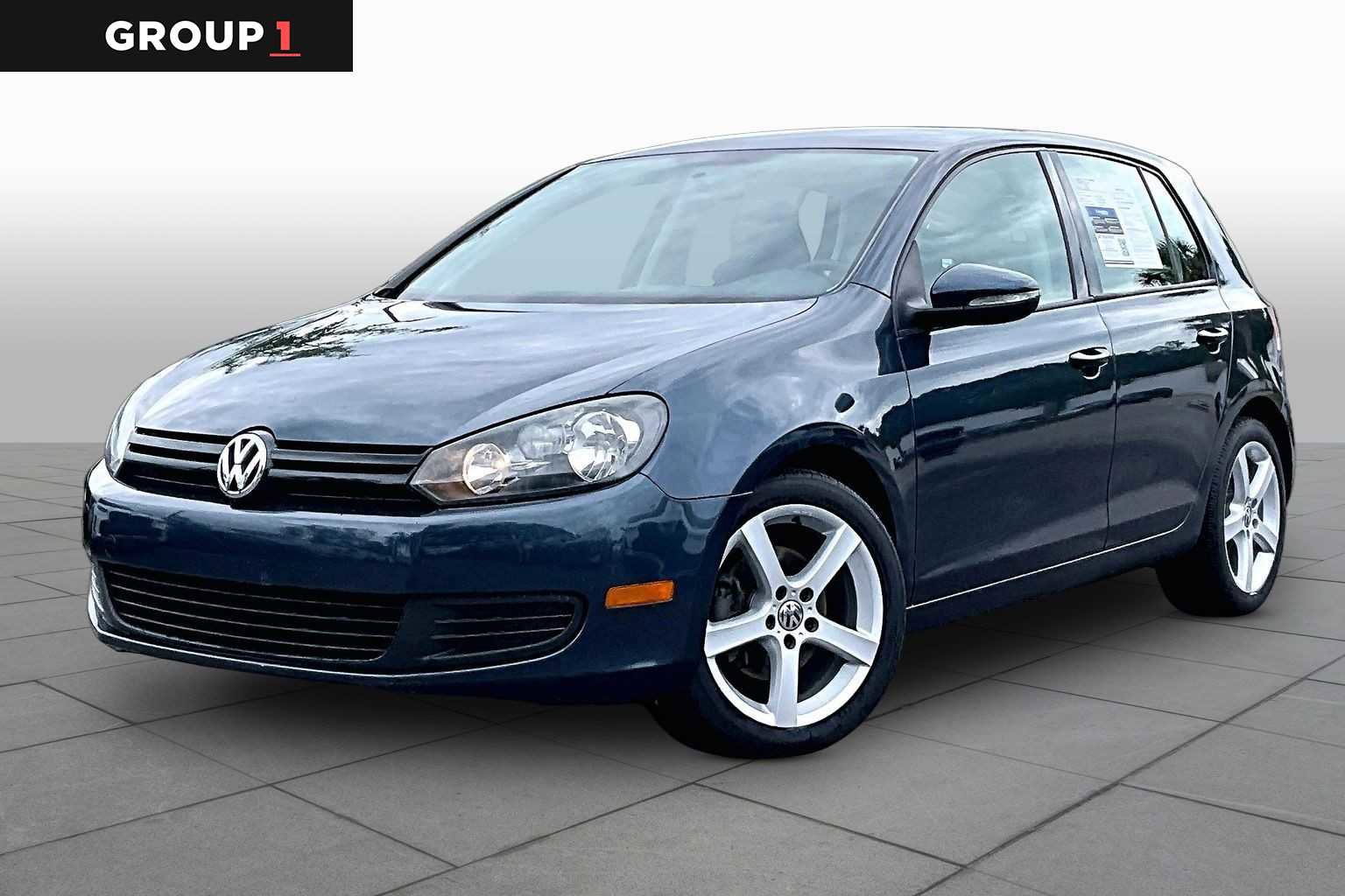 Used 2012 Volkswagen Golf 4-Door FWD image 1