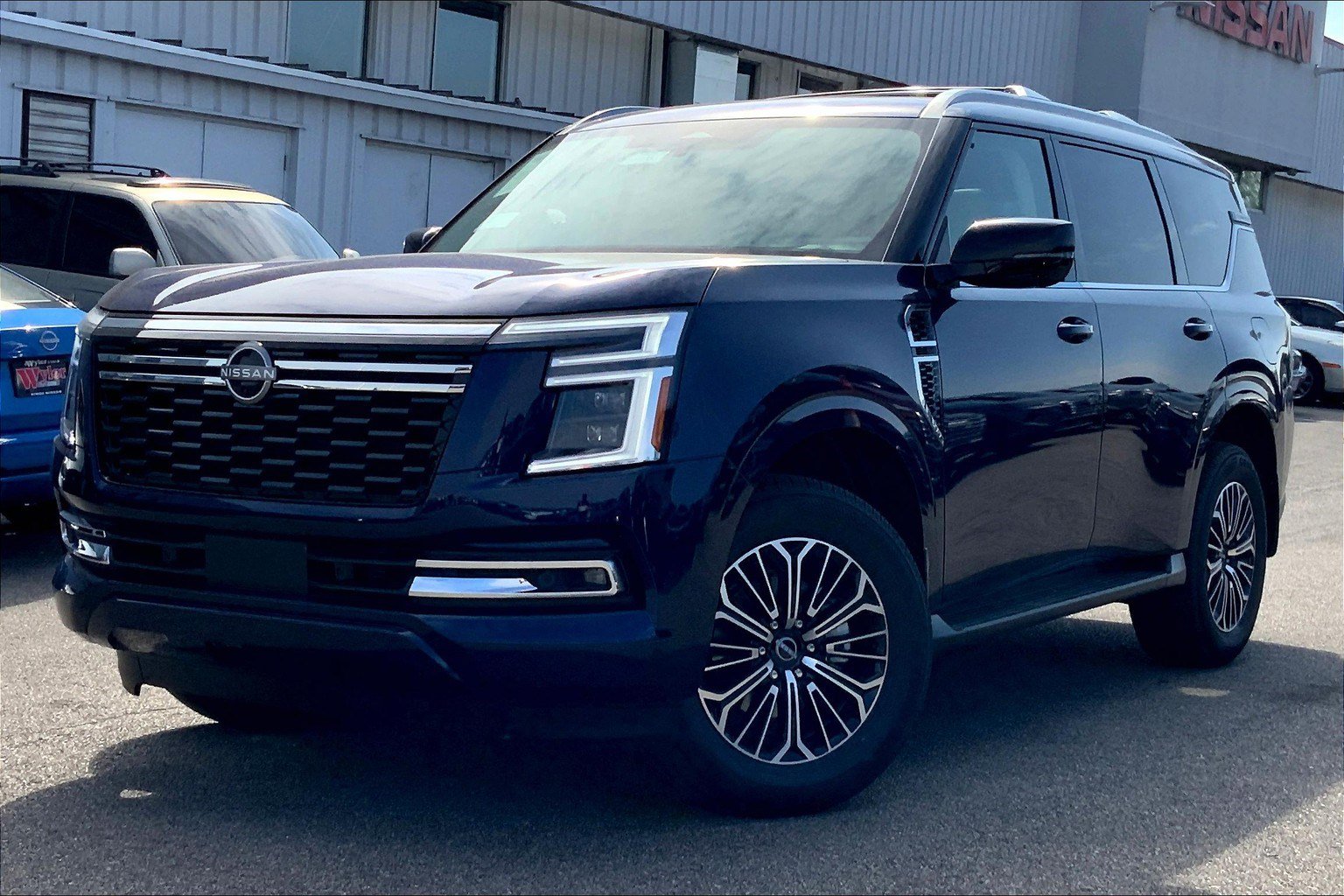New 2026 Nissan Armada Platinum image 2