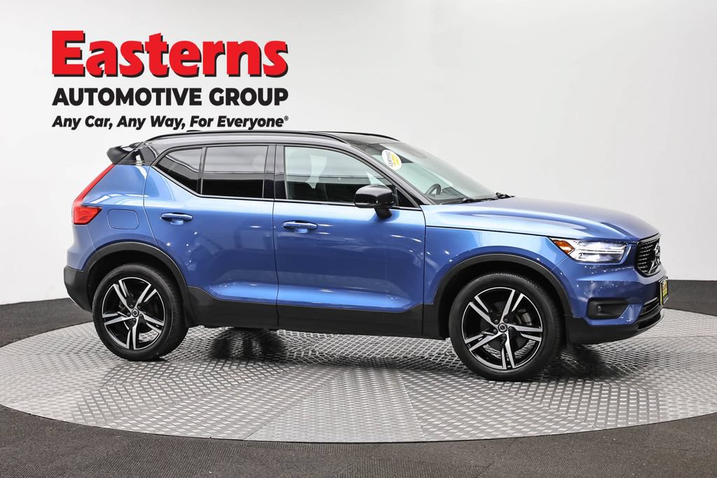 Used 2020 Volvo XC40 T5 R-Design AWD/4WD image 4