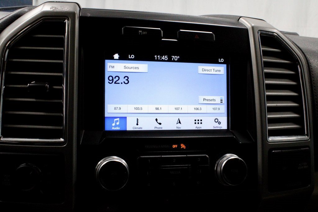 Used 2016 Ford F150 Lariat w/ Equipment Group 502A Luxury image 3