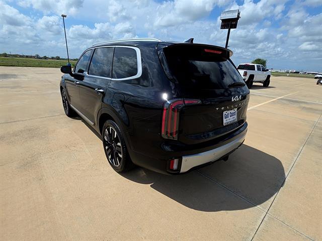 Used 2024 Kia Telluride SX w/ Towing Package image 5