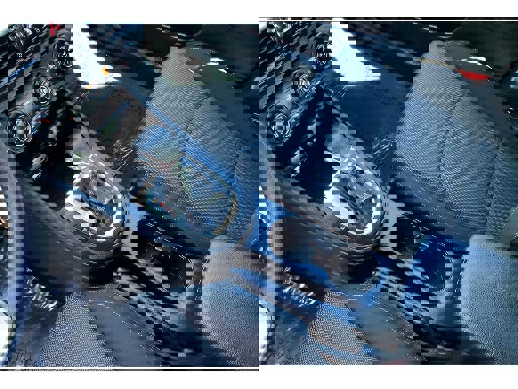 Used 2023 Kia Forte LXS image 18